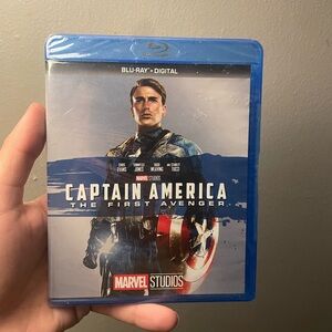 Captain America: The First Avenger (Blu-ray, 2011) DIGITAL EXPIRED